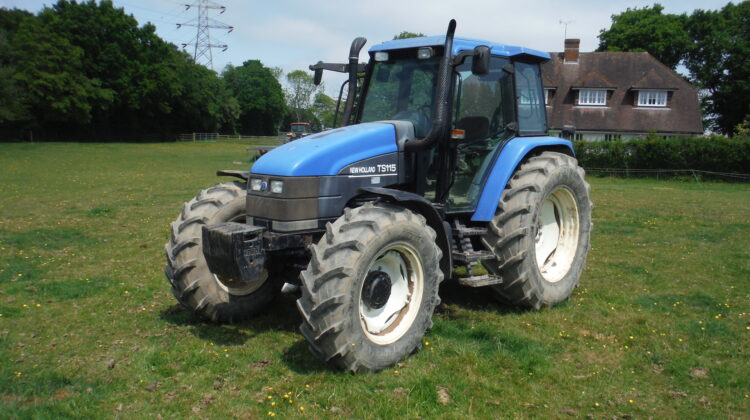 2003 NEW HOLLAND TS115