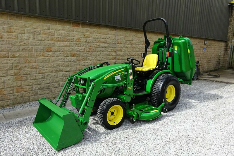 2006 John Deere 2520 Tractor Loade — photo 1 of 1